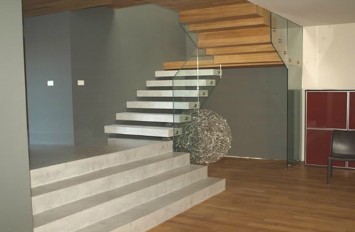 microcemento escaliers cantilever
